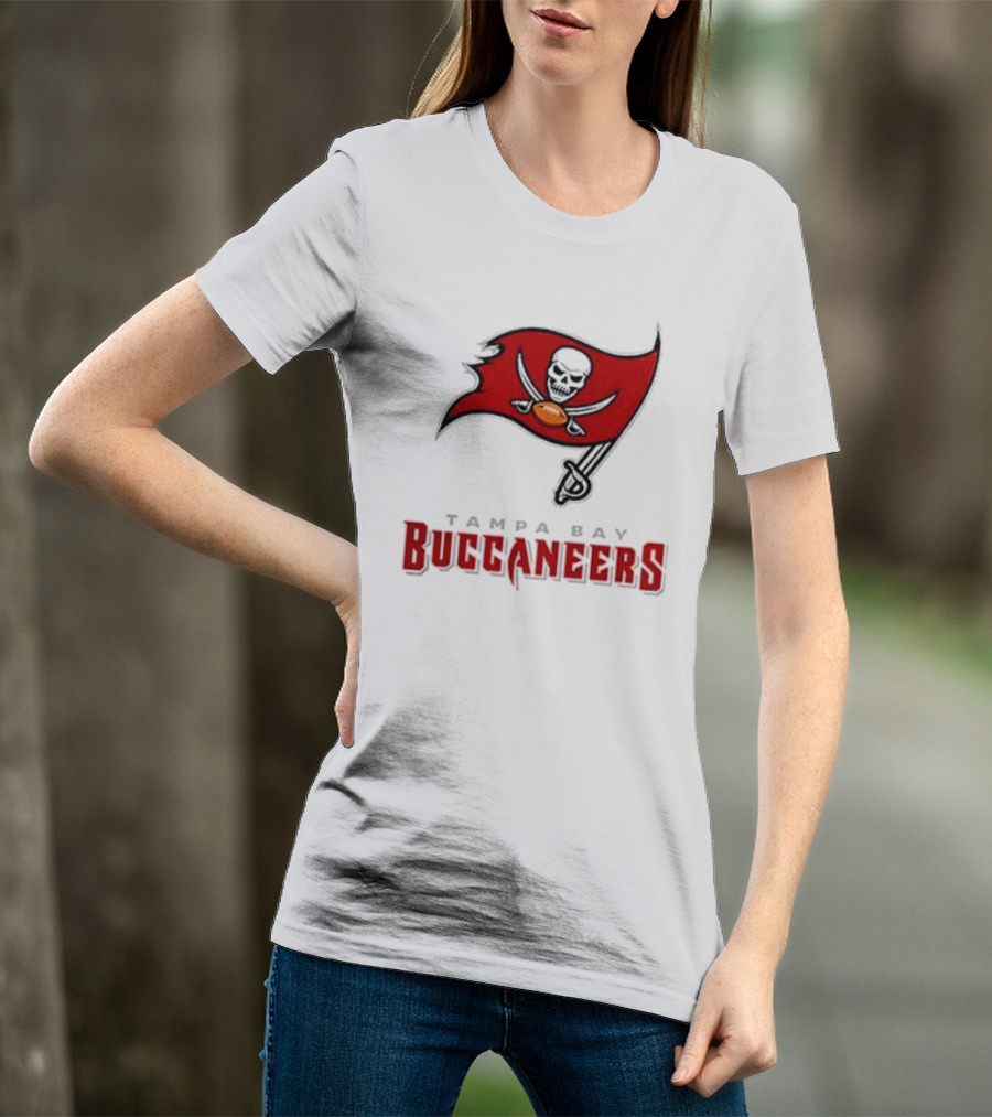 Tampa Bay Buccaneers Season Opener Skull Flag T-Shirt