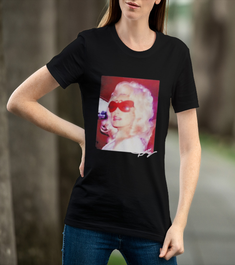 Dolly Parton Iconic Vintage Style With Red Sunglasses T-Shirt
