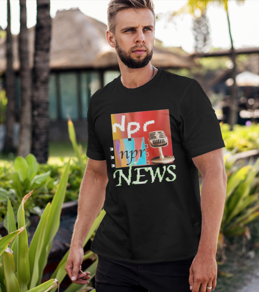 NPR News Public Radio Microphone Icon Podcast T-Shirt