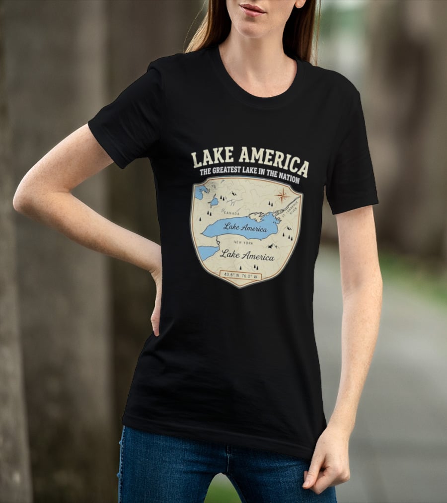 Lake America The Greatest Lake In The Nation Map Compass Cream T-Shirt