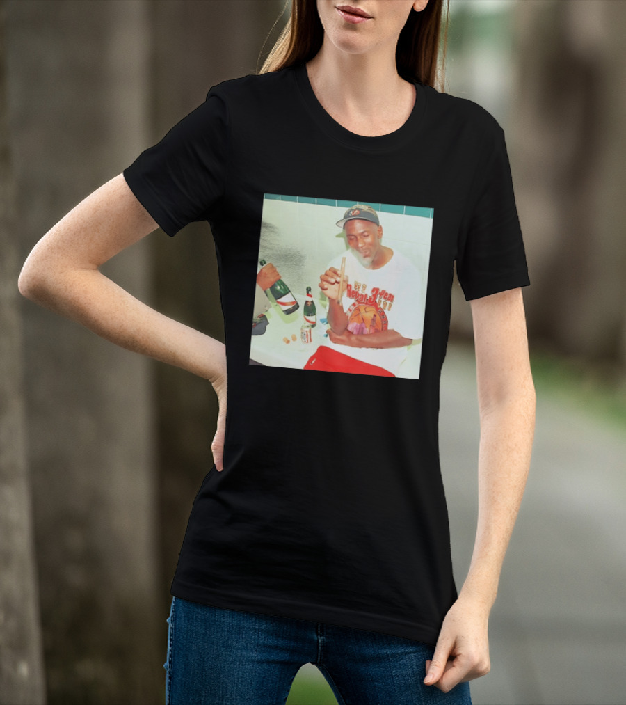 Michael Jordan Repeat 3 Peat Celebration Chicago Bulls Basketball T-Shirt