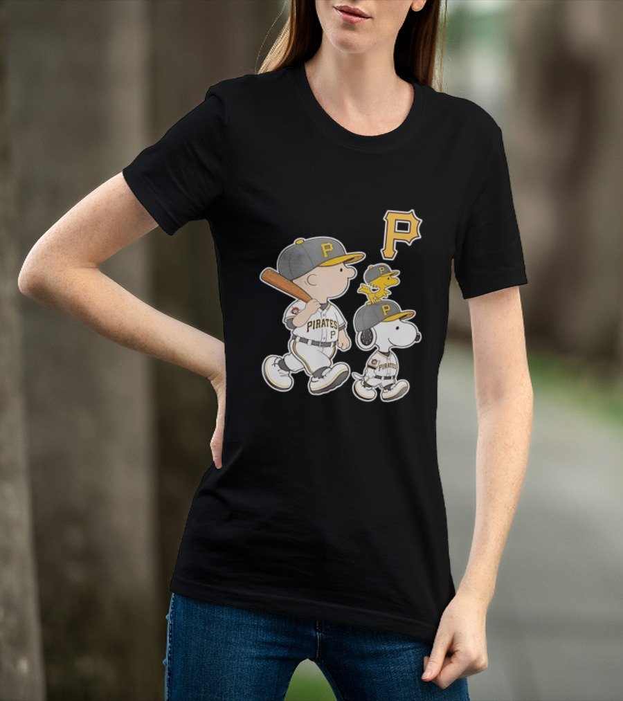 Woodstock Snoopy Charlie Brown Pittsburgh Pirates Baseball P T-Shirt