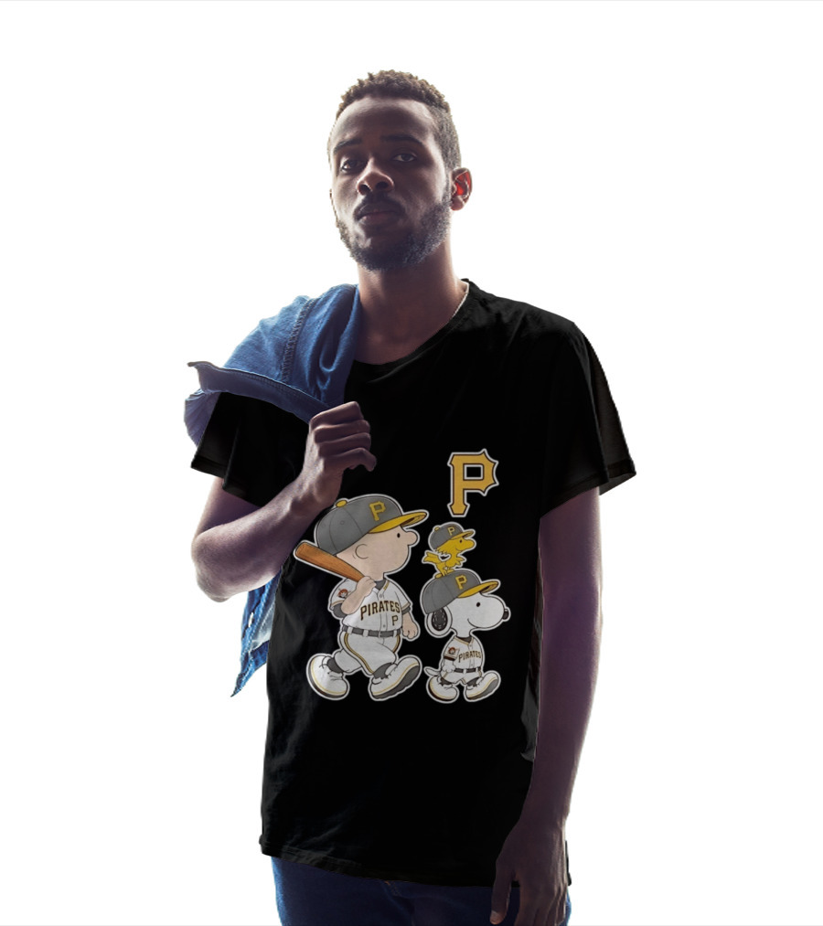 Woodstock Snoopy Charlie Brown Pittsburgh Pirates Baseball P T-Shirt