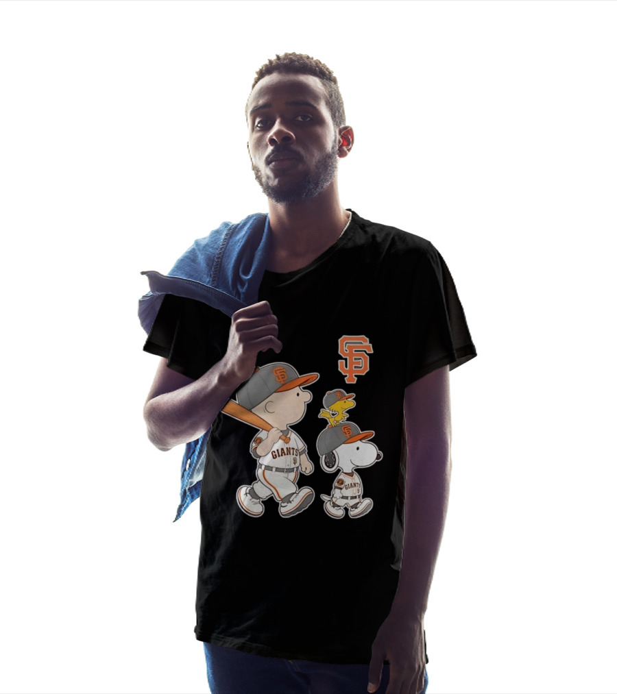 Woodstock Charlie Brown Snoopy San Francisco Giants Baseball Team T-Shirt