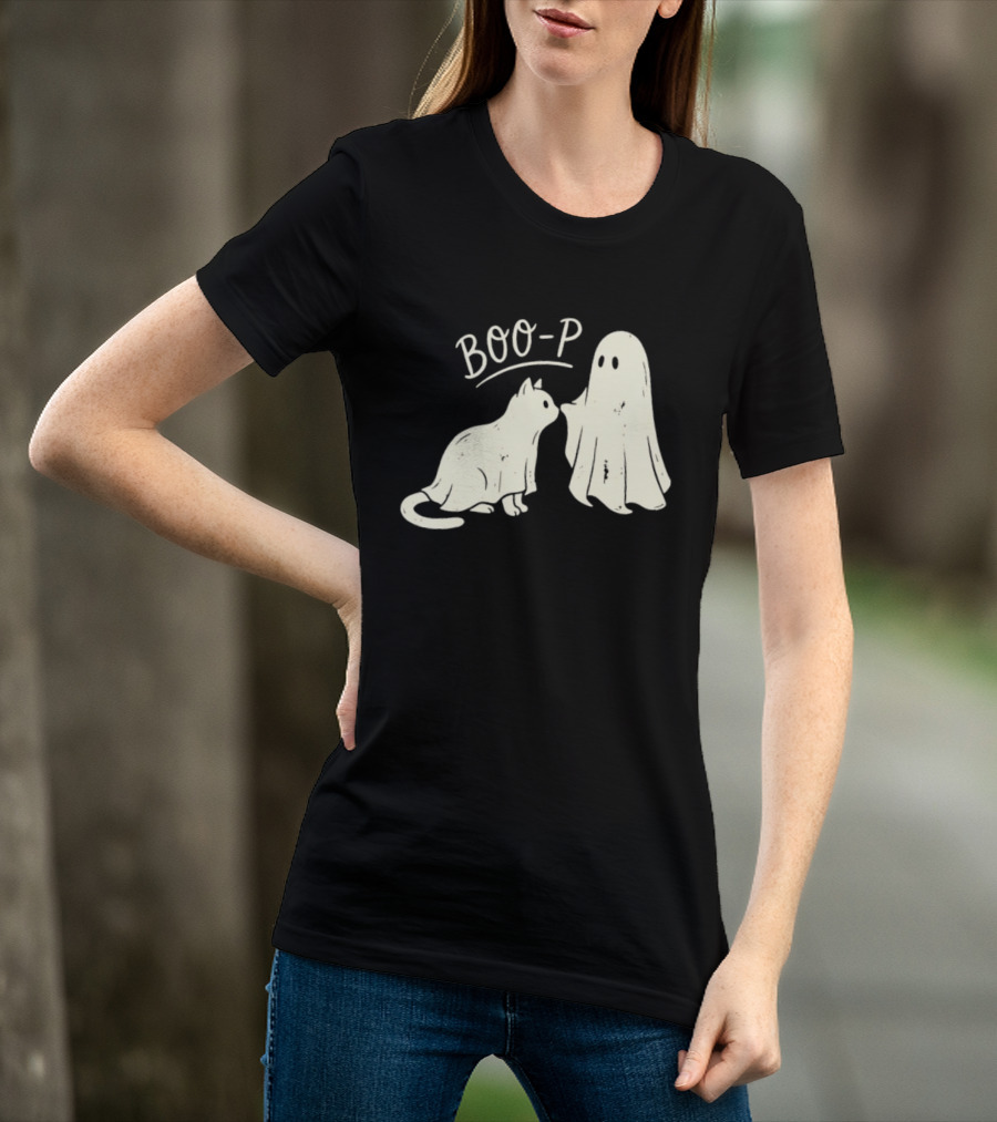 Boo P Humor Halloween Cat Ghost Playful Spirit And Feline Paw Interaction T-Shirt