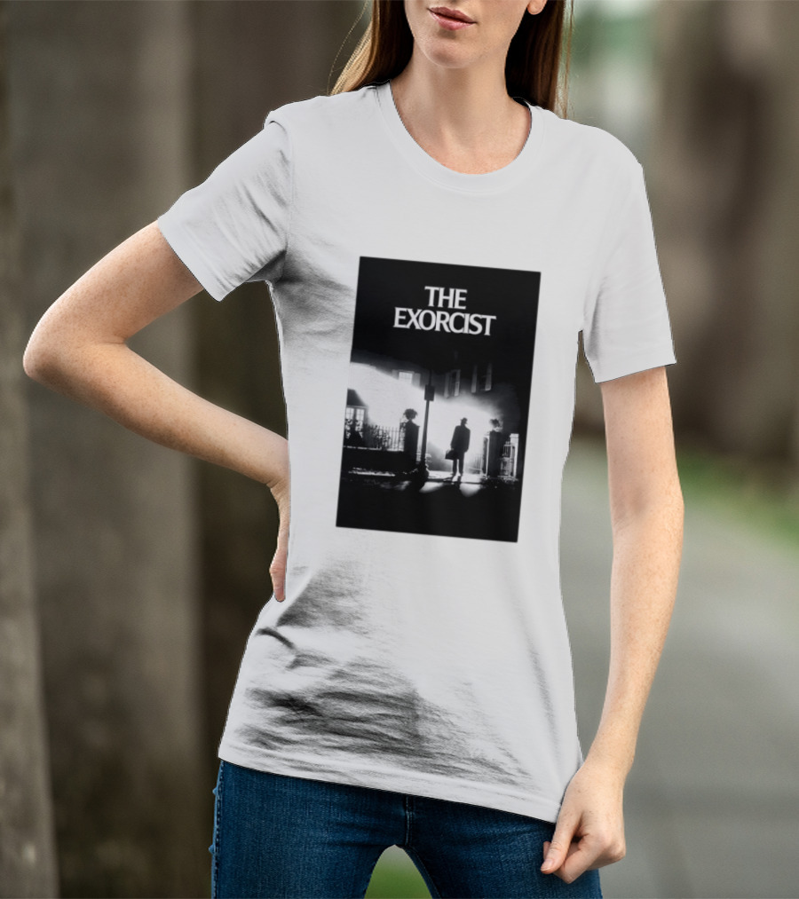 The Exorcist Iconic Horror Movie Walking Man Shadow Scene T-Shirt