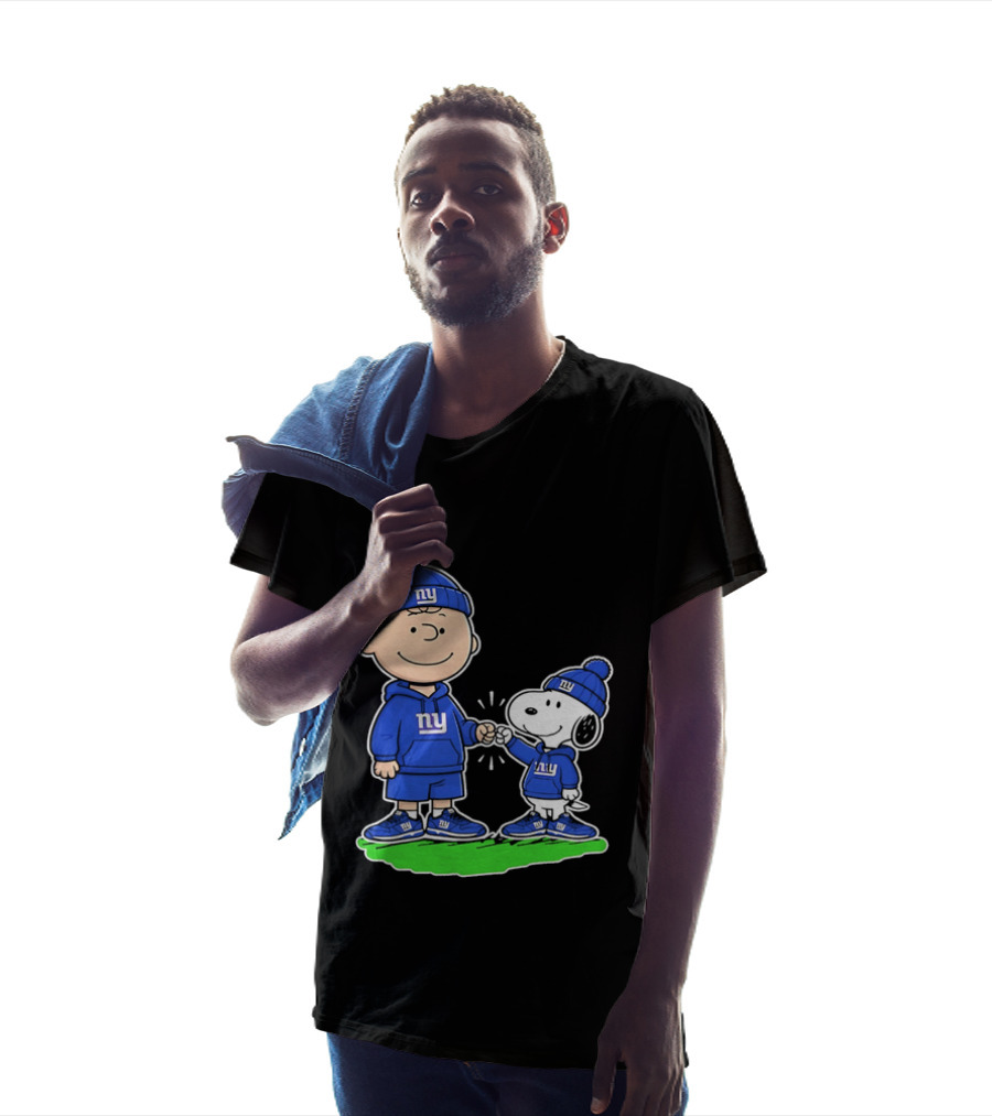 Snoopy And Charlie Brown NY Giants NFL Collaboration T-Shirt