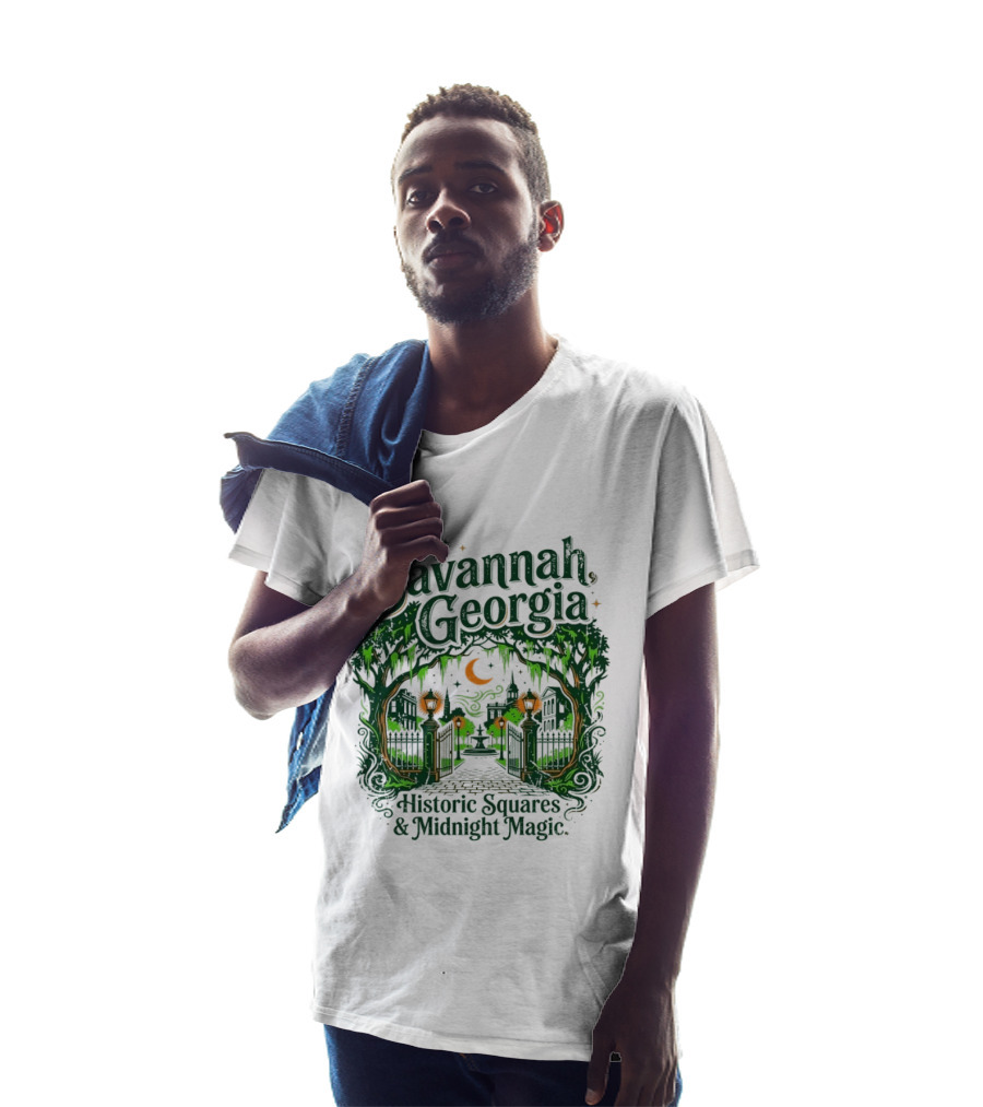 Savannah Georgia Historic Squares Midnight Magic Crescent Moon And Lanterns T-Shirt