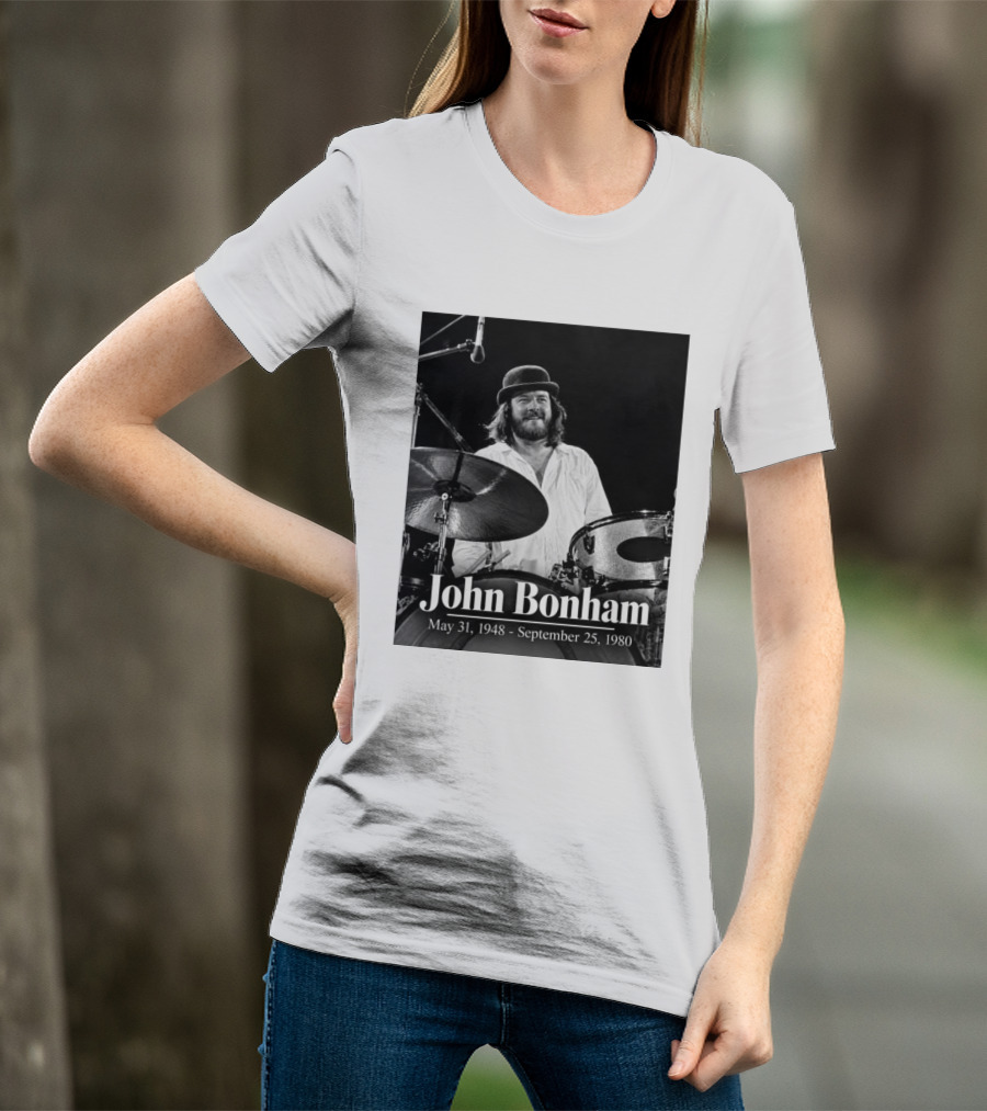 John Bonham May 31 1948 September 25 1980 Drummer Tribute Black And White Photo T-Shirt
