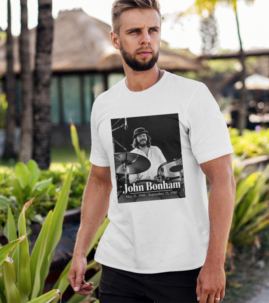 John Bonham May 31 1948 September 25 1980 Drummer Tribute Black And White Photo T-Shirt