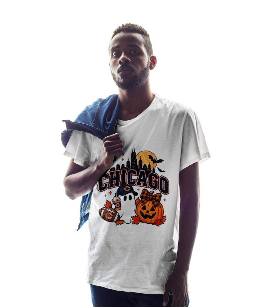 Chicago Bears Halloween Ghost Pumpkin Football Skyline Moon T-Shirt