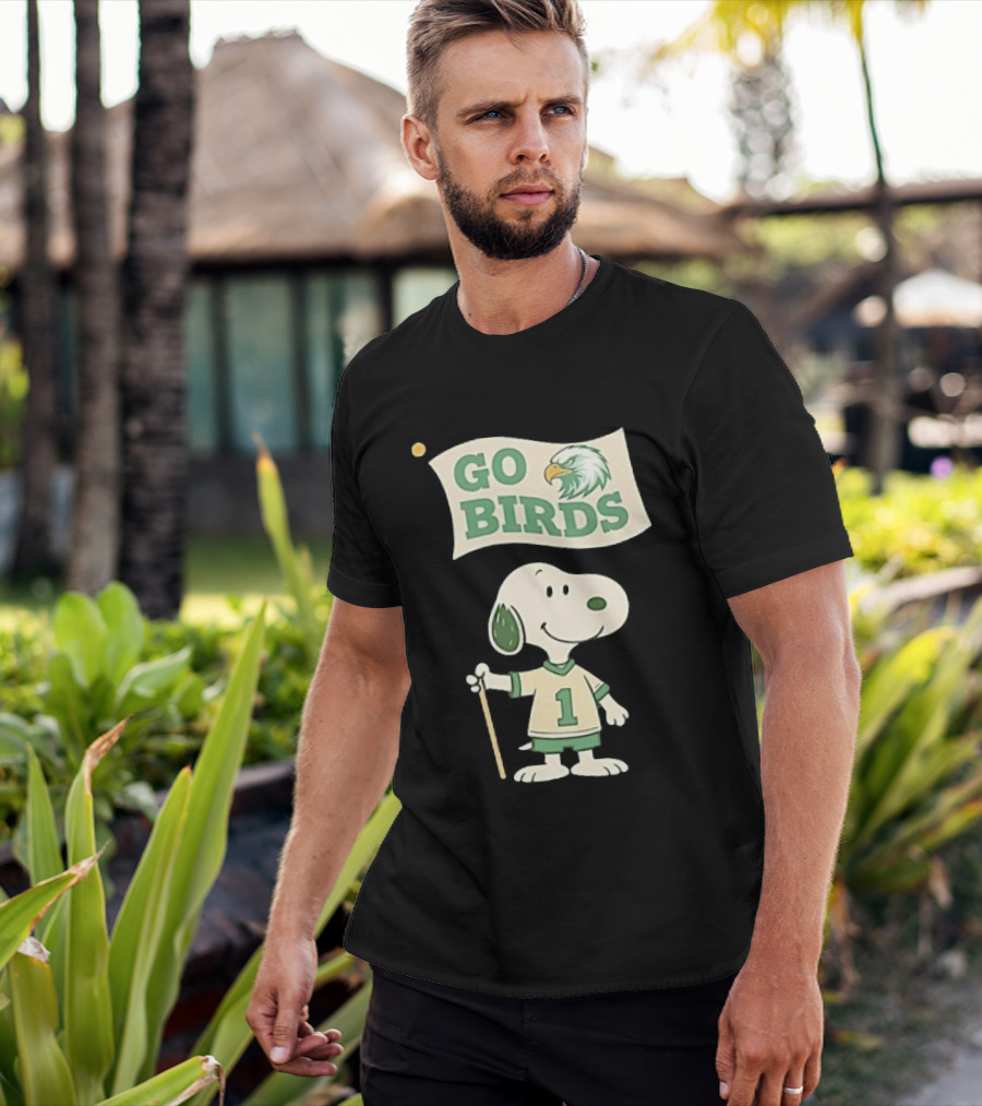 Snoopy Go Birds Philadelphia Eagles Team Spirit T-Shirt