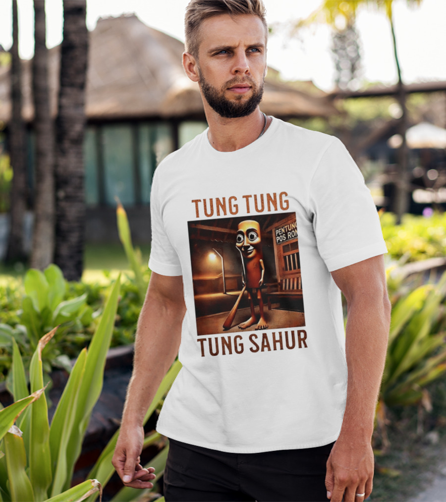 Tung Tung Tung Sahur Pentung Pos Ron Indonesian Culture Night Scene T-Shirt