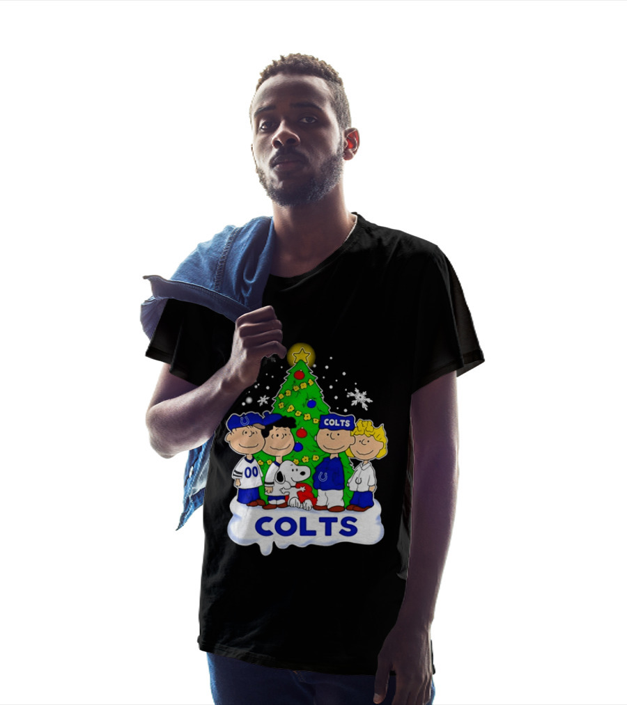 Peanuts Characters Indianapolis Colts Christmas Tree Snoopy Woodstock Snowflakes T-Shirt