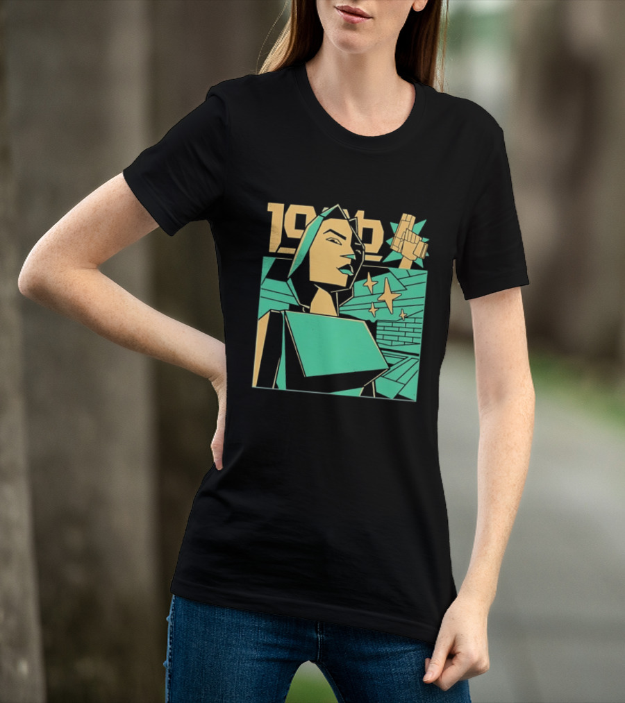Lara Croft 1996 Polygon Style Tomb Raider Video Game T-Shirt