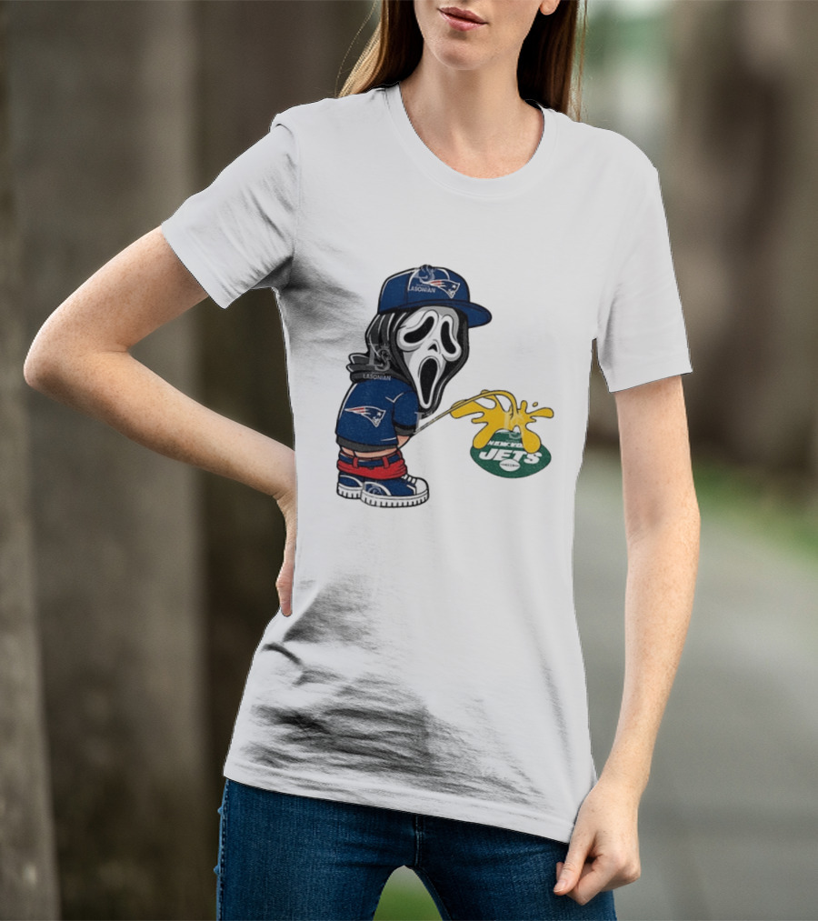New England Patriots Ghostface Urinating On New York Jets T-Shirt