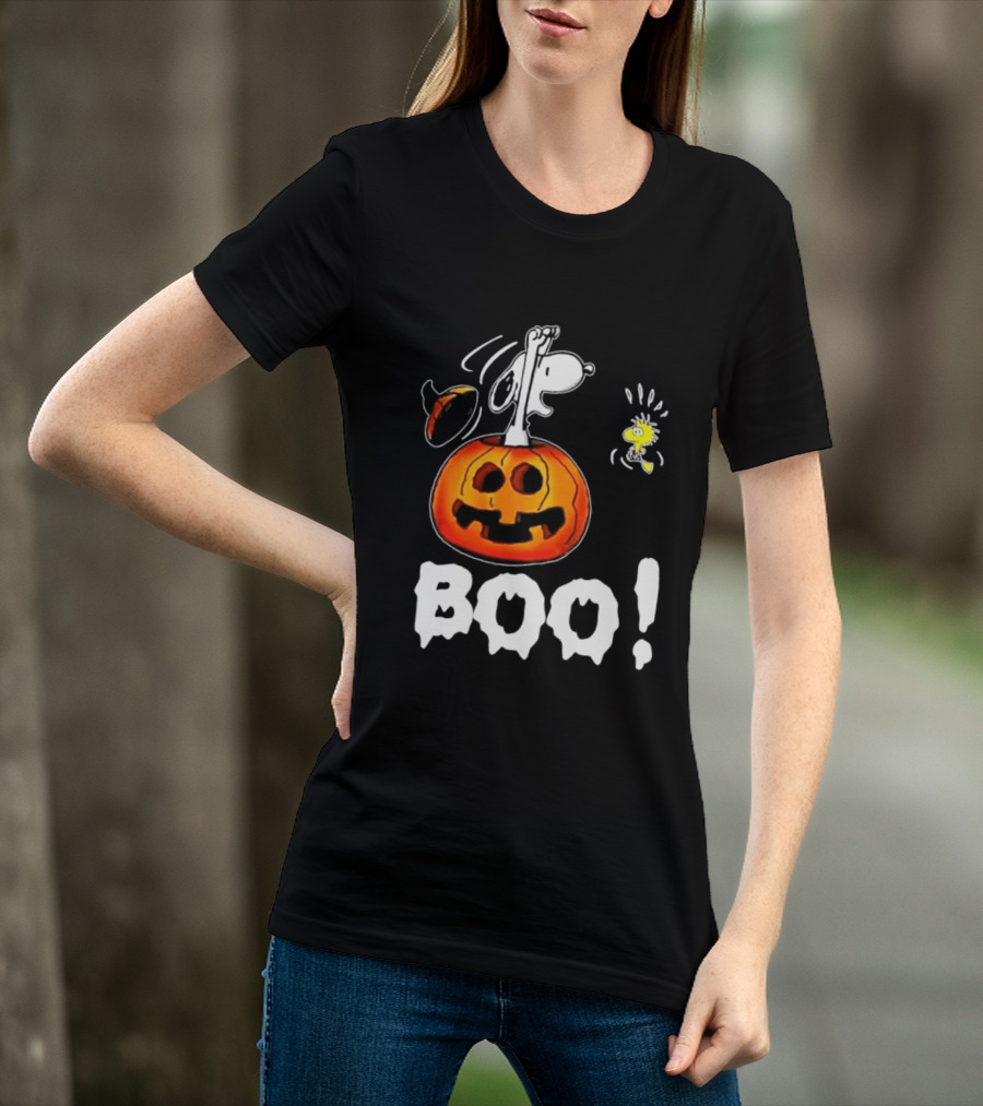 Snoopy Pumpkin Costume Woodstock Halloween BOO Peanuts T-Shirt