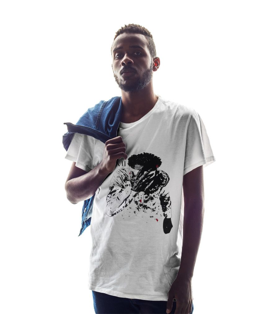 IT 4 MI Character Holding Face Visual T-Shirt