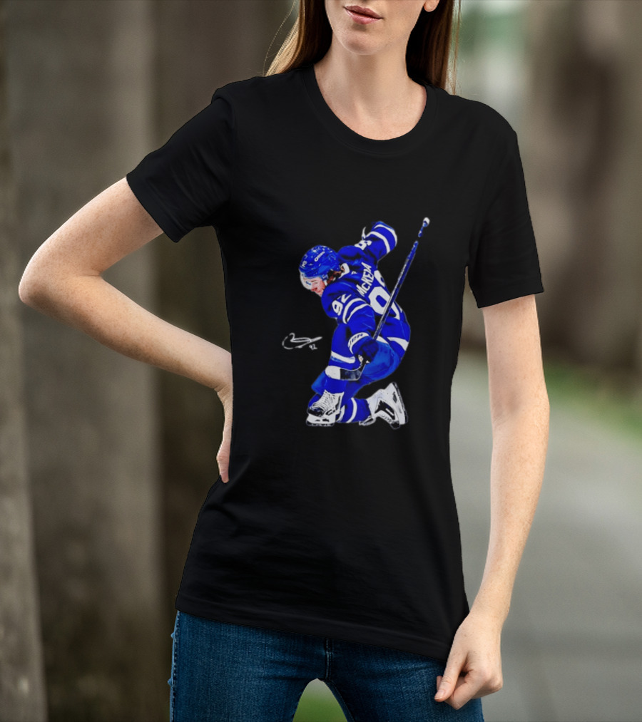 Toronto Maple Leafs John Tavares Player Action T-Shirt