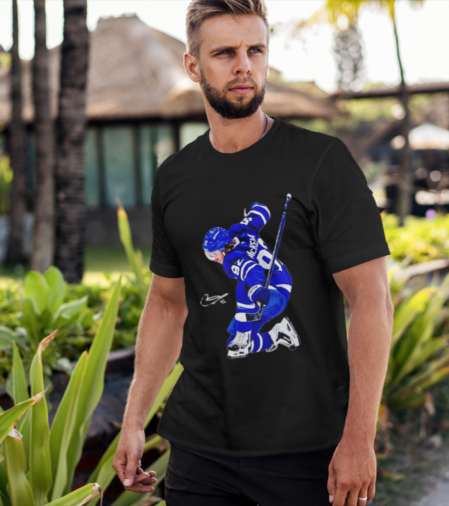 Toronto Maple Leafs John Tavares Player Action T-Shirt