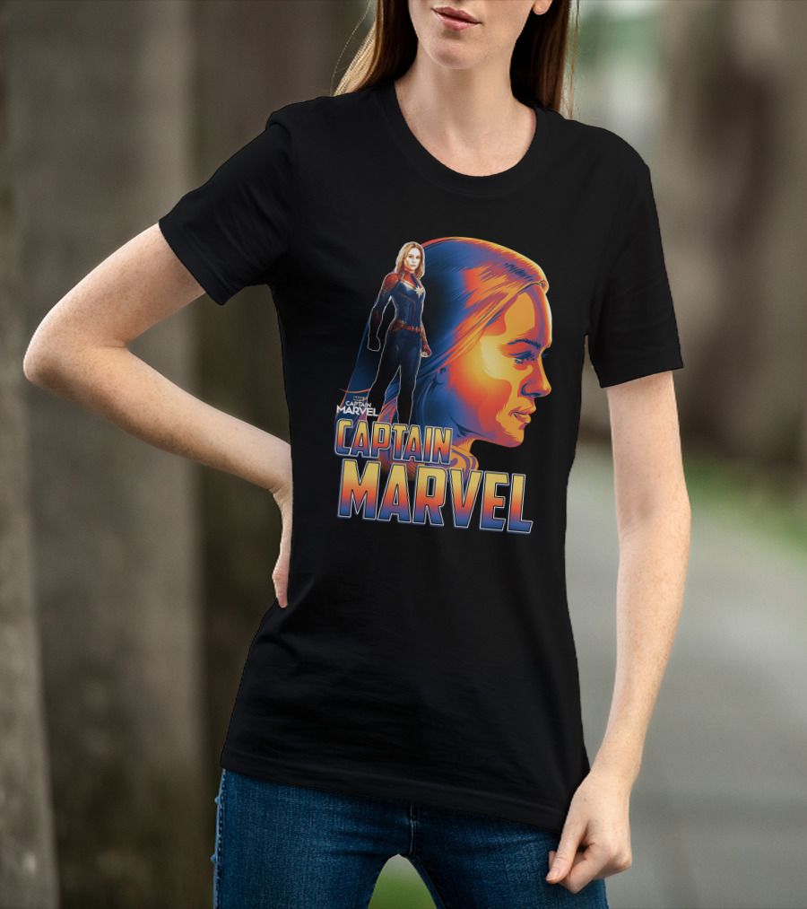 Captain Marvel Heroic Sunset Profile T-Shirt