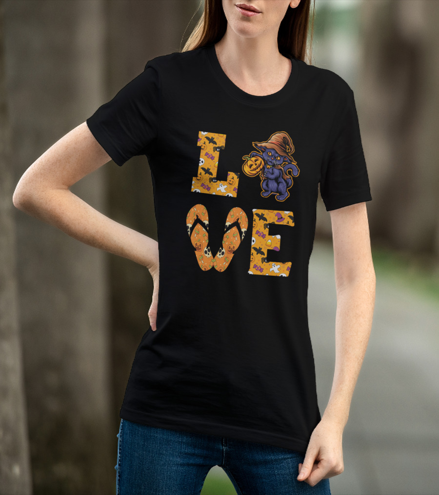 Love Halloween Cat With Witch Hat And Pumpkin T-Shirt
