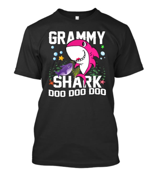 Grammy Shark Doo Doo Doo Grandpa Mommy Daddy T-Shirt