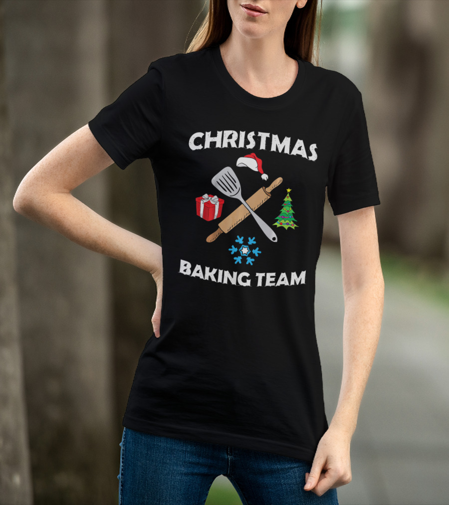 Christmas Baking Team Santa Hat Spatula Rolling Pin Tree Gift Snowflakes T-Shirt
